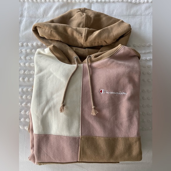 Champion Tops - Champion color-block hoodie